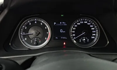 Hyundai Sonata 2021, 71161 км, за 9813.58 USD - фото 8