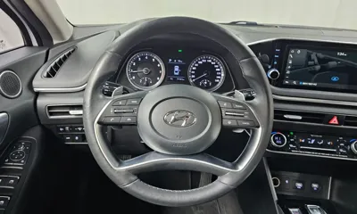Hyundai Sonata 2021, 71161 км, за 9813.58 USD - фото 13