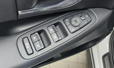 Hyundai Sonata 2021, 71161 км, за 9813.58 USD - фото 14