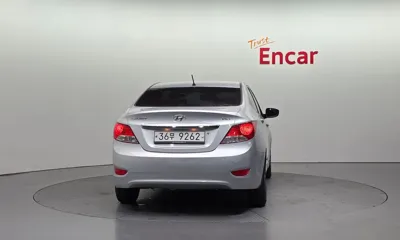 Hyundai Accent 2011, 201954 км, за 1706.71 USD