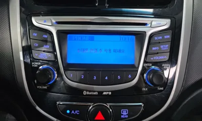 Hyundai Accent 2011, 201954 км, за 1706.71 USD - фото 16