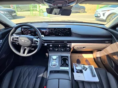 Genesis G80 2026, 6900 км, за 45276.9 USD - фото 7