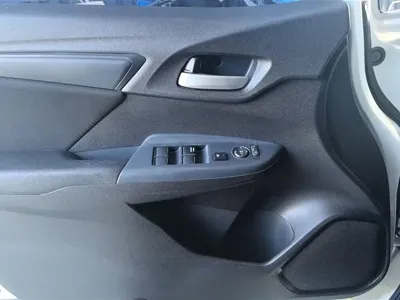Honda Fit 2019, 71400 км, за 6197.48 USD - фото 7