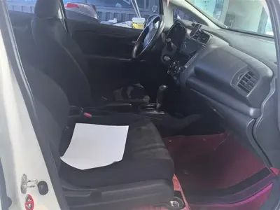 Honda Fit 2019, 71400 км, за 6197.48 USD - фото 8