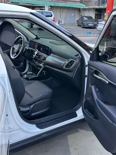 Kia Seltos 2024, 50000 км, за 8264.89 USD - фото 9