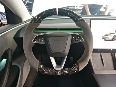 Tesla Model 3 2024, 33000 км, за 27298.44 USD - фото 11