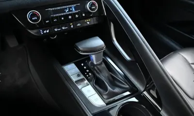 Hyundai Avante 2021, 62992 км, за 10928.97 USD - фото 9