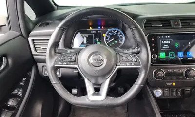 Nissan Leaf 2019, 42691 км, за 9124.33 USD - фото 13