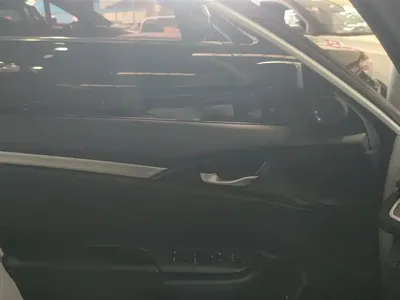 Honda Civic 2019, 93500 км, за 11668.4 USD - фото 7