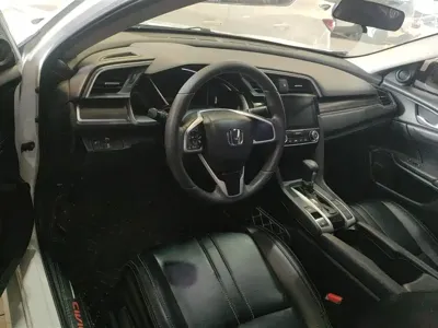 Honda Civic 2019, 93500 км, за 11668.4 USD - фото 12