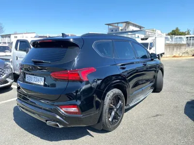 Hyundai Santafe 2019, 88010 км, за 13674.27 USD