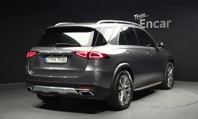 Mercedes-Benz GLE-Class 2022, 56560 км, за 108203.32 USD