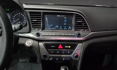 Hyundai Avante 2018, 121473 км, за 7155.05 USD - фото 15