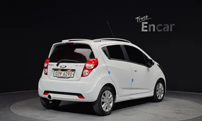 ChevroletGMDaewoo Spark 2015, 61053 км, за 2470.26 USD