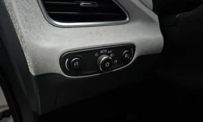 ChevroletGMDaewoo Bolt EV 2019, 101240 км, за 10412.19 USD - фото 15