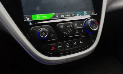 ChevroletGMDaewoo Bolt EV 2019, 101240 км, за 10412.19 USD - фото 18