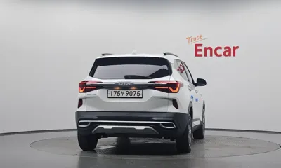 Kia Seltos 2022, 74884 км, за 11140.07 USD
