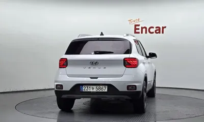 Hyundai Venue 2022, 62295 км, за 11579.51 USD