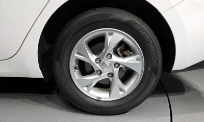 Hyundai Avante 2021, 72894 км, за 10863.92 USD - фото 21
