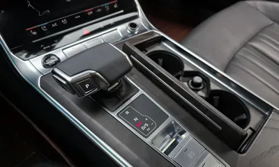 Audi A6 2023, 63783 км, за 29269.9 USD - фото 9