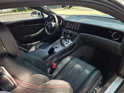 Bentley Continental 2026, 895 км, за 247444.06 USD - фото 15