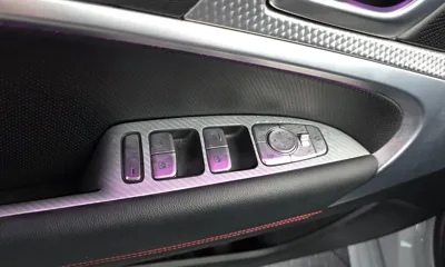 Genesis G70 2021, 44257 км, за 19046.99 USD - фото 27