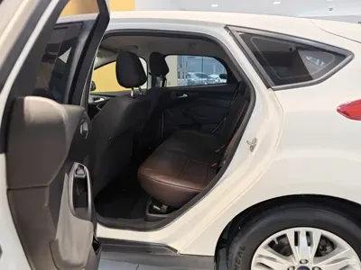 Ford Focus 2015, 161100 км, за 2475.35 USD - фото 21