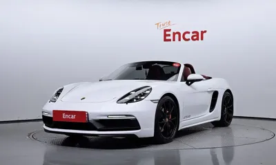 Porsche 718 · 2023 год