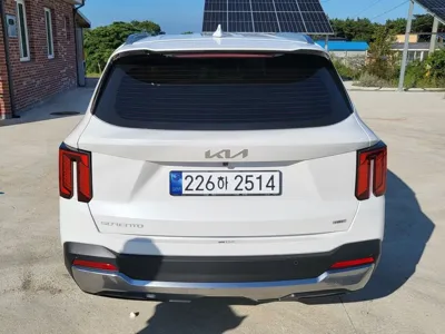 Kia Sorento 2026, 1700 км, за 16245.02 USD