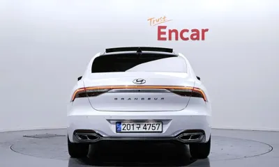 Hyundai Grandeur 2023, 38427 км, за 22474.9 USD