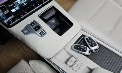 Hyundai Grandeur 2023, 38427 км, за 22474.9 USD - фото 9