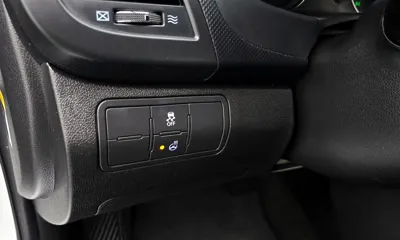 Hyundai Accent 2015, 104278 км, за 3112.58 USD - фото 15