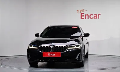 BMW 5-Series 2023, 52220 км, за 24702.58 USD