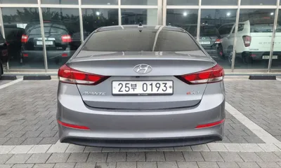 Hyundai Avante 2016, 198000 км, за 3216.49 USD