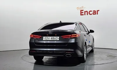 Kia K5 2018, 127932 км, за 6892.48 USD