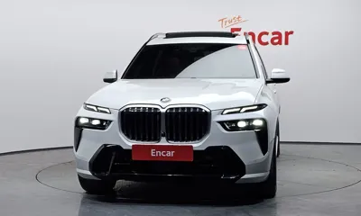 BMW X7 2024, 30075 км, за 61777.33 USD