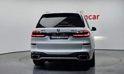 BMW X7 2024, 30075 км, за 61777.33 USD
