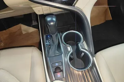 Toyota Camry 2019, 35000 км, за 17278 USD - фото 16