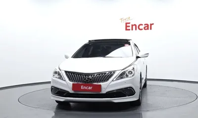 Hyundai Grandeur 2015, 137599 км, за 3902.28 USD