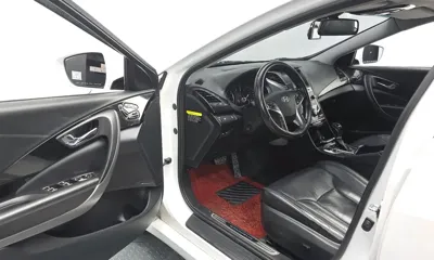 Hyundai Grandeur 2015, 137599 км, за 3900.5 USD - фото 10