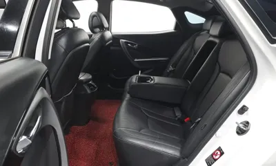 Hyundai Grandeur 2015, 137599 км, за 3900.5 USD - фото 11