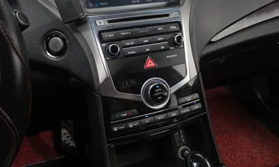 Hyundai Grandeur 2015, 137599 км, за 3900.5 USD - фото 17
