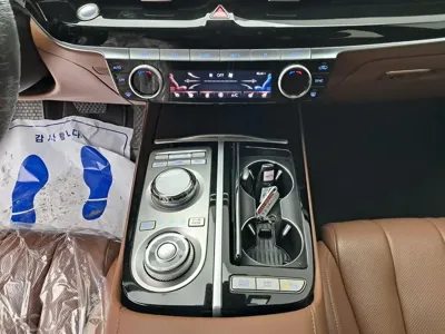 Genesis G80 2023, 104685 км, за 21954.41 USD - фото 14