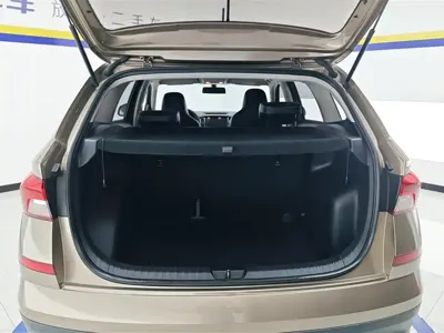 Skoda Kamiq 2020, 54900 км, за 5519.47 USD