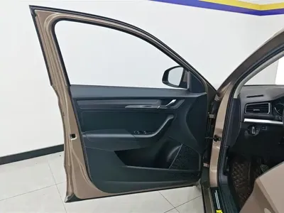 Skoda Kamiq 2020, 54900 км, за 5519.47 USD - фото 7