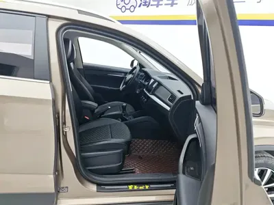 Skoda Kamiq 2020, 54900 км, за 5519.47 USD - фото 8