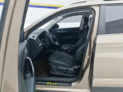 Skoda Kamiq 2020, 54900 км, за 5519.47 USD - фото 9