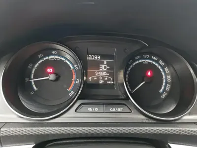 Skoda Kamiq 2020, 54900 км, за 5519.47 USD - фото 14