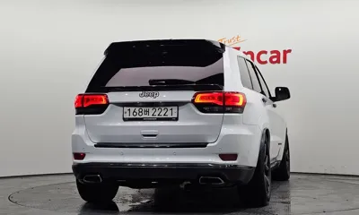Jeep Cherokee 2021, 50305 км, за 18970.72 USD