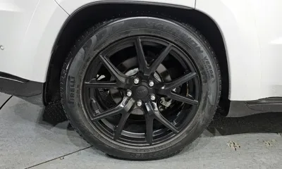 Jeep Cherokee 2021, 50305 км, за 18970.72 USD
